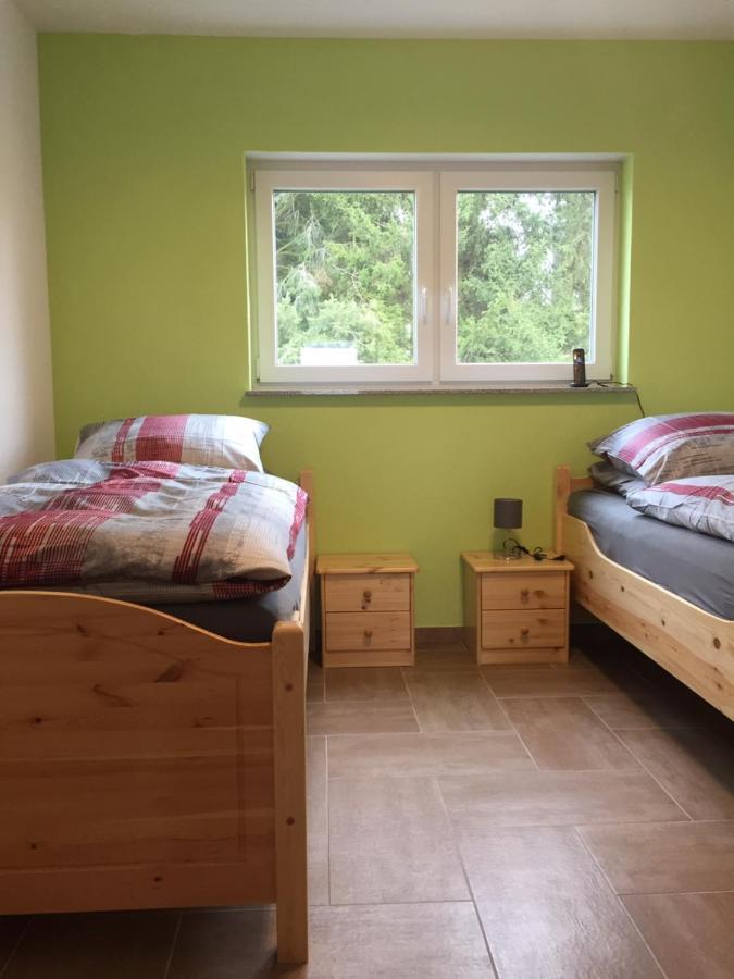 Hunsruecker-Fewo - Die Erlebnishuette - 2 Ferienwohnungen Im Hunsrueck In Unzenberg Gobenhausen Δωμάτιο φωτογραφία