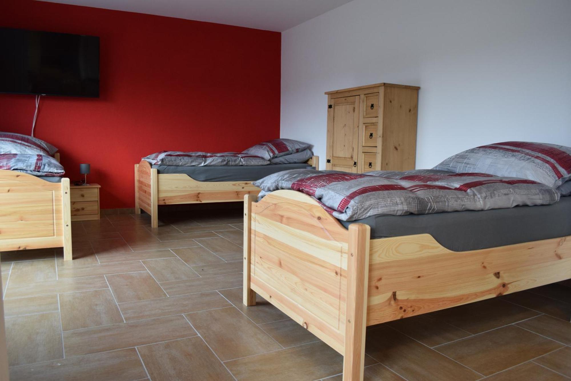 Hunsruecker-Fewo - Die Erlebnishuette - 2 Ferienwohnungen Im Hunsrueck In Unzenberg Gobenhausen Δωμάτιο φωτογραφία